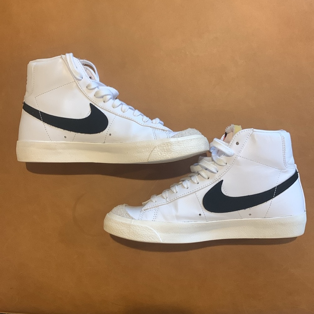 Nike Blazer Mid ‘77